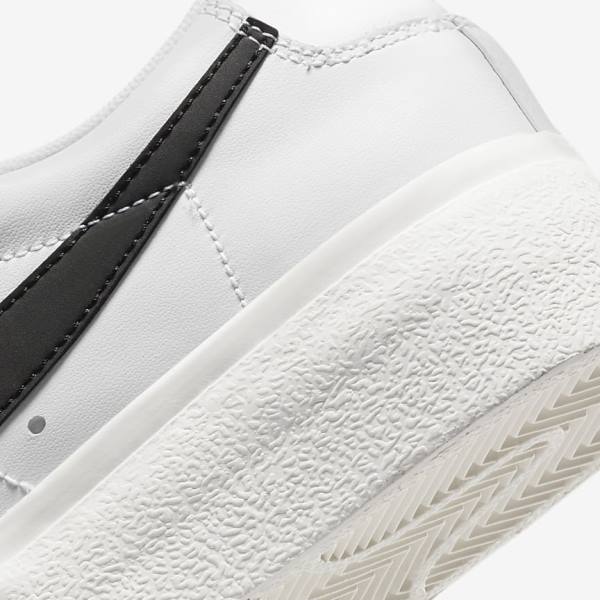 Nike Blazer Low Platform Sneakers Dames Wit | NK420XAI
